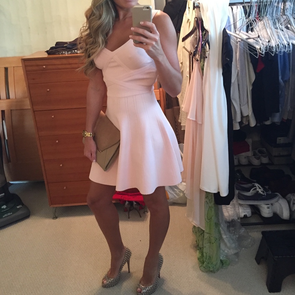 Guess Light pink cocktail dress
